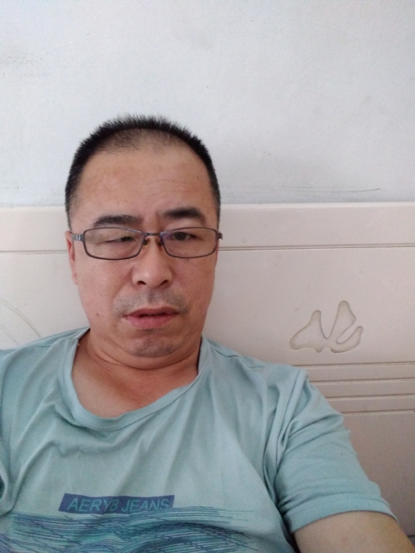 大叔的第一张照片--高密认干亲服务网